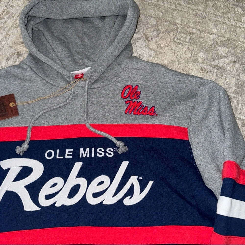 Mitchell & Ness UNLV Rebels Pull Over Hoodie Men Sz‎ L New